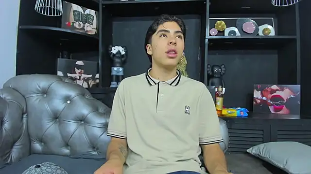 HeellBoy  online show from 11/09/25, 01:26