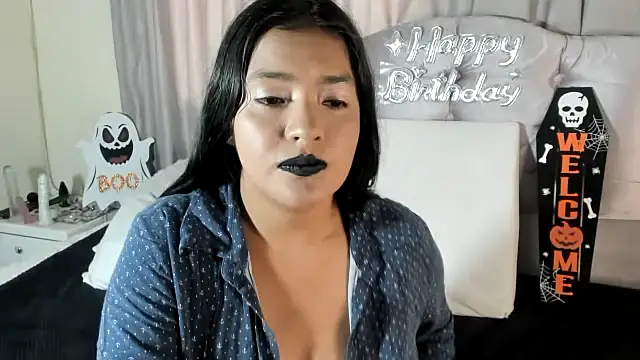 Snapshot of arianithaxox chatting on 10/12/25, 09:14 arianithaxox online show from 10/12/25, 09:14