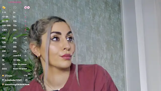 Snapshot of CelineMeyerr chatting on 02/03/25, 12:47 CelineMeyerr online show from 02/03/25, 12:47