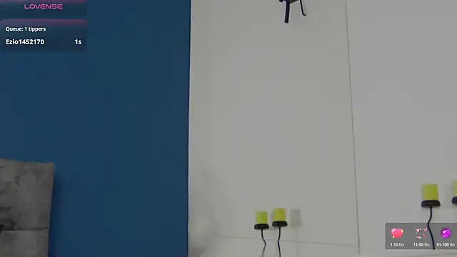 Snapshot of CelineMeyerr chatting on 09/27/25, 05:23 CelineMeyerr online show from 09/27/25, 05:23