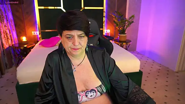 MilaSkyy online show from 03/09/25, 08:10