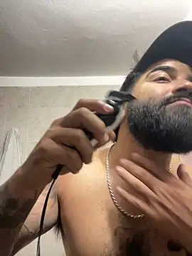 Lyon vach online show from 11/08/25, 06:40