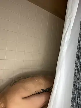 Snapshot of JusticeXXX68 chatting on 12/05/24, 04:53 JusticeXXX68 online show from 12/05/24, 04:53