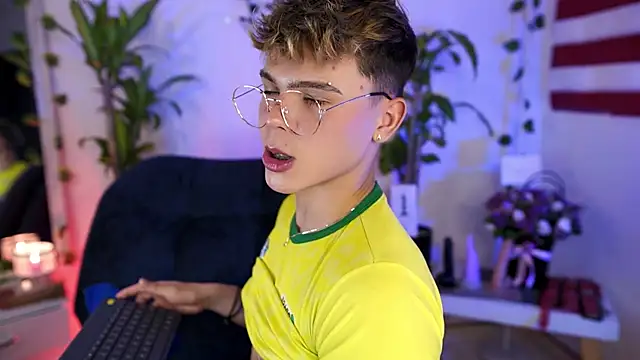 PRINCE STEV online show from 10/06/25, 10:40