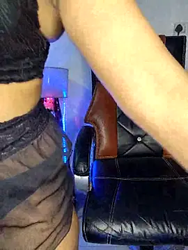 Black-Pearll online show from 02/27/25, 04:32