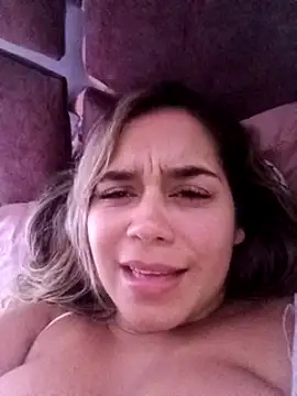 LaurenWelly  online show from 01/16/25, 03:34