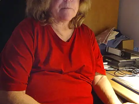 Snapshot of _sunshine__ chatting on 12/12/24, 05:15 sunshine online show from 12/12/24, 05:15