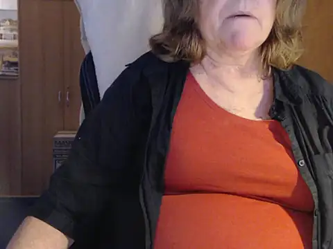 Snapshot of _sunshine__ chatting on 01/05/25, 07:38 sunshine online show from 01/05/25, 07:38