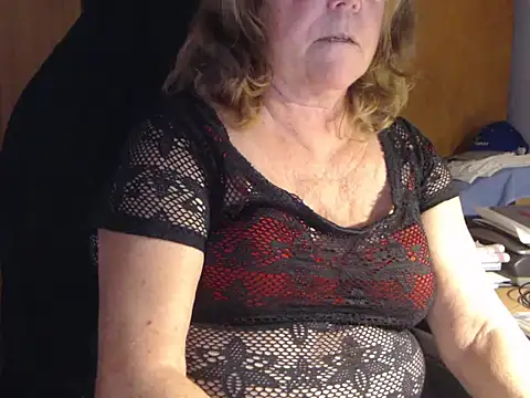 Snapshot of _sunshine__ chatting on 02/03/25, 05:24 sunshine online show from 02/03/25, 05:24