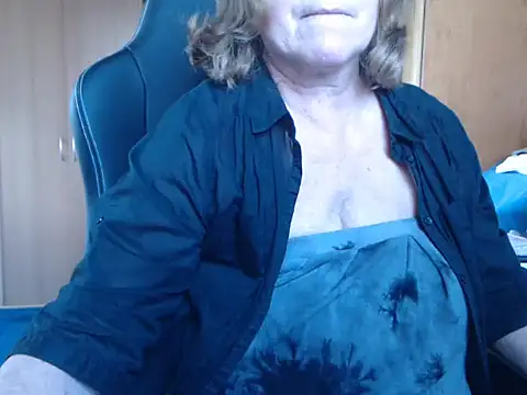 Snapshot of _sunshine__ chatting on 02/19/25, 07:50 sunshine online show from 02/19/25, 07:50