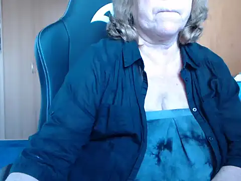 Snapshot of _sunshine__ chatting on 03/05/25, 07:27 sunshine online show from 03/05/25, 07:27