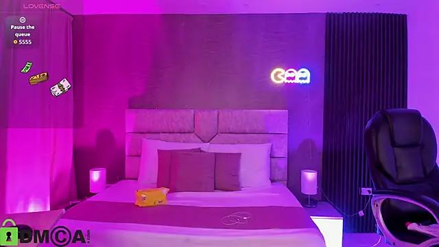 Cristal  adams online show from 09/24/25, 12:19