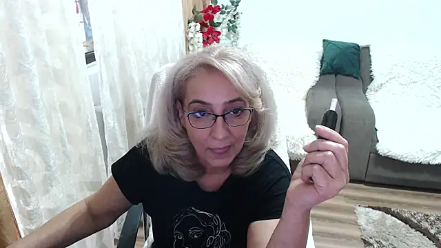 cecylya4u online show from 11/14/25, 12:26