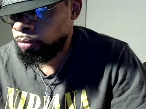 Snapshot of WhiskeyWood_DuhGOD chatting on 12/17/24, 05:29 WhiskeyWood DuhGOD online show from 12/17/24, 05:29