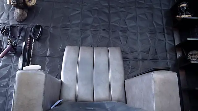 Snapshot of Agata_Darkness chatting on 11/06/25, 06:42 Agata Darkness online show from 11/06/25, 06:42