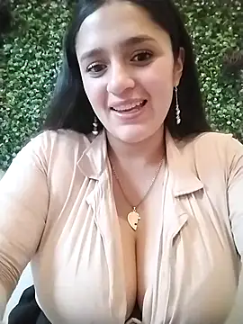 Snapshot of hanna-a chatting on 12/10/24, 08:38 hanna-a online show from 12/10/24, 08:38