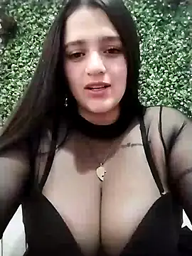 Snapshot of hanna-a chatting on 01/23/25, 08:35 hanna-a online show from 01/23/25, 08:35