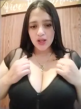 Snapshot of hanna-a chatting on 02/17/25, 08:04 hanna-a online show from 02/17/25, 08:04