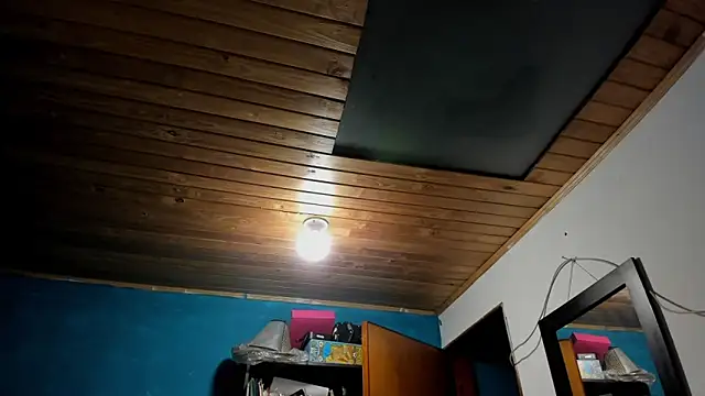 peanut tangerine online show from 11/11/25, 11:49