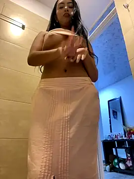 SOPHIACANDY19  online show from 11/09/25, 09:46