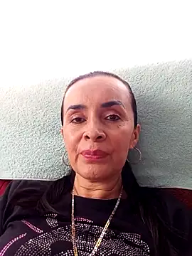 Samantha Sullivan  online show from 10/13/25, 03:56