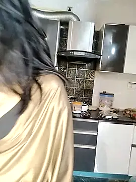 Sexy eye-19 online show from 10/14/25, 10:05