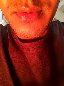 Snapshot of Wild-Honey chatting on 12/22/24, 03:22 Wild-Honey online show from 12/22/24, 03:22