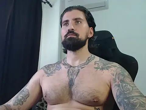 Snapshot of MateoHunk chatting on 09/10/25, 08:36 MateoHunk online show from 09/10/25, 08:36