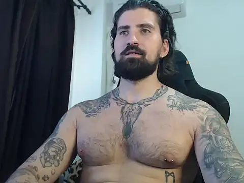 Snapshot of MateoHunk chatting on 09/14/25, 10:47 MateoHunk online show from 09/14/25, 10:47