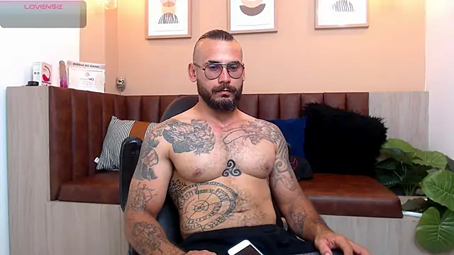 hanz col online show from 03/06/25, 08:16