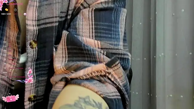 Victoria Di online show from 10/24/25, 11:17