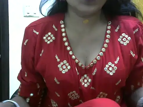 l l ish online show from 10/20/25, 03:40