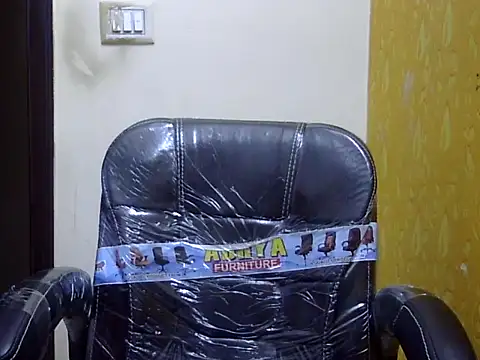 l l ish online show from 11/16/25, 04:40