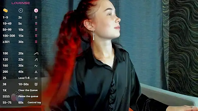 Snapshot of Kira_yoon chatting on 02/13/25, 02:09 Kira yoon online show from 02/13/25, 02:09
