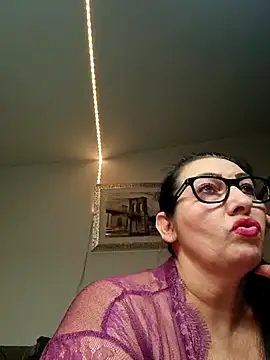 Snapshot of Genoveva73sexy chatting on 12/20/24, 09:28 Genoveva73sexy online show from 12/20/24, 09:28