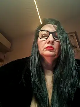 Snapshot of Genoveva73sexy chatting on 12/29/24, 05:54 Genoveva73sexy online show from 12/29/24, 05:54