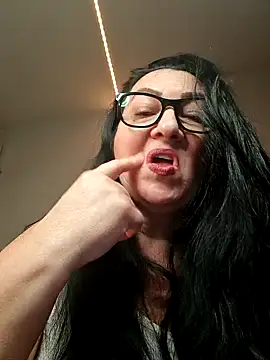 Snapshot of Genoveva73sexy chatting on 01/01/25, 11:18 Genoveva73sexy online show from 01/01/25, 11:18