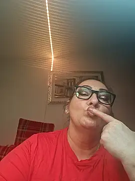 Snapshot of Genoveva73sexy chatting on 02/05/25, 02:29 Genoveva73sexy online show from 02/05/25, 02:29