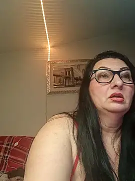 Snapshot of Genoveva73sexy chatting on 02/06/25, 08:23 Genoveva73sexy online show from 02/06/25, 08:23