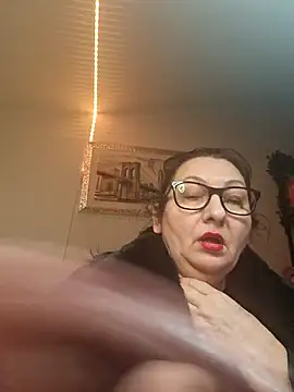 Snapshot of Genoveva73sexy chatting on 02/19/25, 11:14 Genoveva73sexy online show from 02/19/25, 11:14