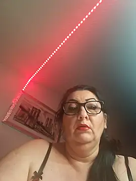 Snapshot of Genoveva73sexy chatting on 02/20/25, 06:24 Genoveva73sexy online show from 02/20/25, 06:24