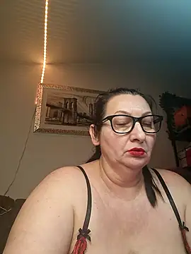 Snapshot of Genoveva73sexy chatting on 02/27/25, 05:47 Genoveva73sexy online show from 02/27/25, 05:47