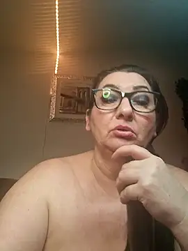 Snapshot of Genoveva73sexy chatting on 03/06/25, 03:57 Genoveva73sexy online show from 03/06/25, 03:57