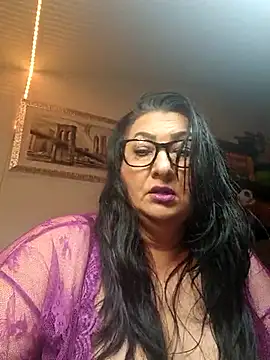 Snapshot of Genoveva73sexy chatting on 03/19/25, 04:13 Genoveva73sexy online show from 03/19/25, 04:13