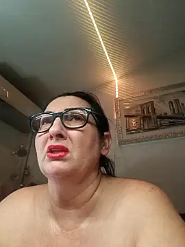 Snapshot of Genoveva73sexy chatting on 09/12/25, 01:22 Genoveva73sexy online show from 09/12/25, 01:22