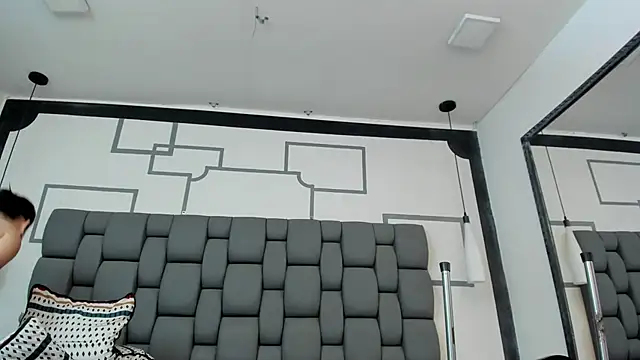 Snapshot of Jade_squirtt chatting on 02/01/25, 05:05 Jade squirtt online show from 02/01/25, 05:05
