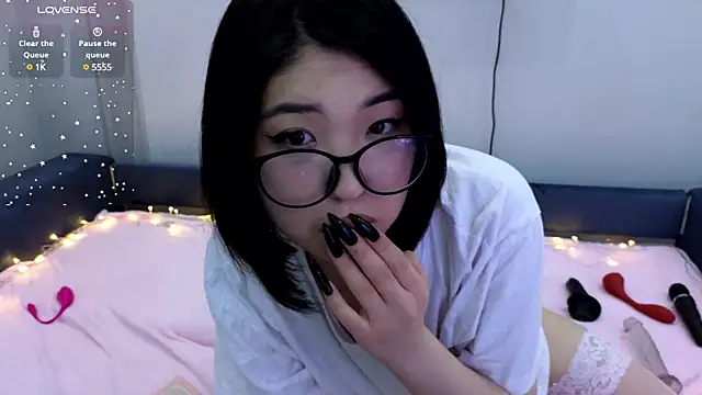 emili blanc online show from 01/12/25, 12:23