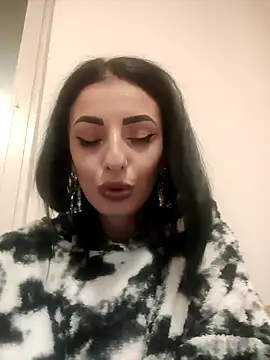 Snapshot of Cataleya442768 chatting on 12/08/24, 05:33 Cataleya442768 online show from 12/08/24, 05:33