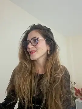 Hanny 24 online show from 02/22/25, 01:00