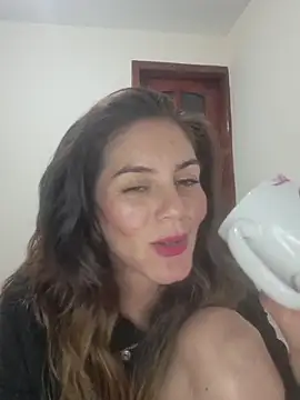 Hanny 24 online show from 10/15/25, 03:17